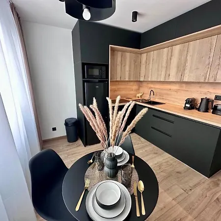 Luxe Center 公寓 *