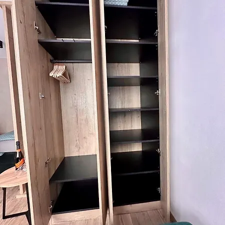 Luxe Center 布雷兹诺